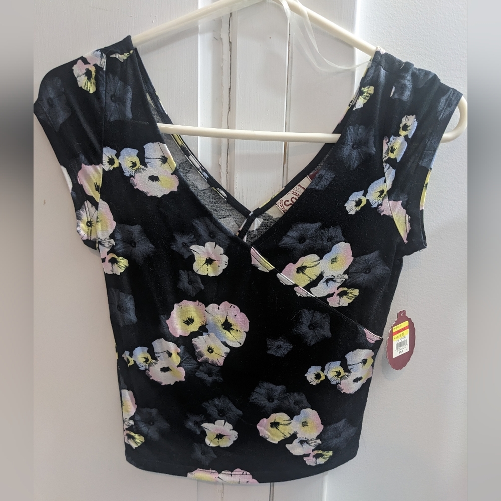 So crop top